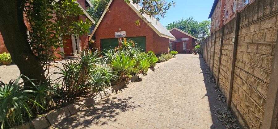 17 Bedroom Property for Sale in Rustenburg Central North West